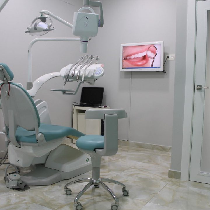 CLINICA DENTAL GONZALEZ ORTA – TORREDELCAMPO – Clinica Dental Gonzalez Orta